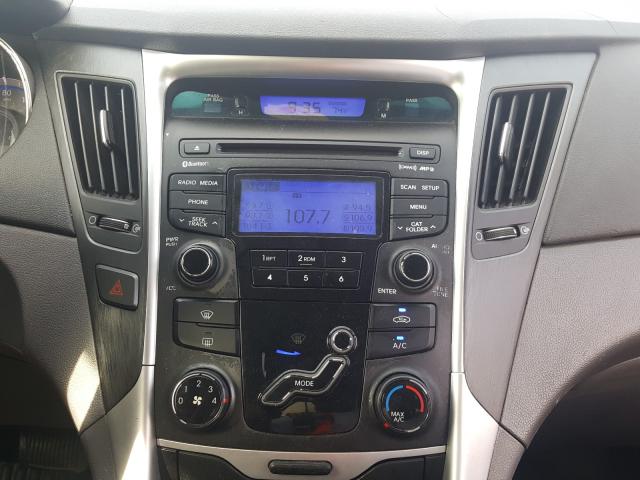 Photo 8 VIN: 5NPEB4ACXCH326802 - HYUNDAI SONATA GLS 