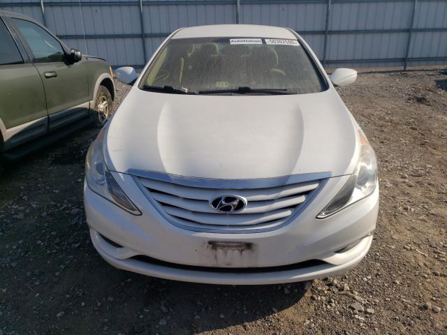 Photo 8 VIN: 5NPEB4ACXCH331532 - HYUNDAI SONATA GLS 