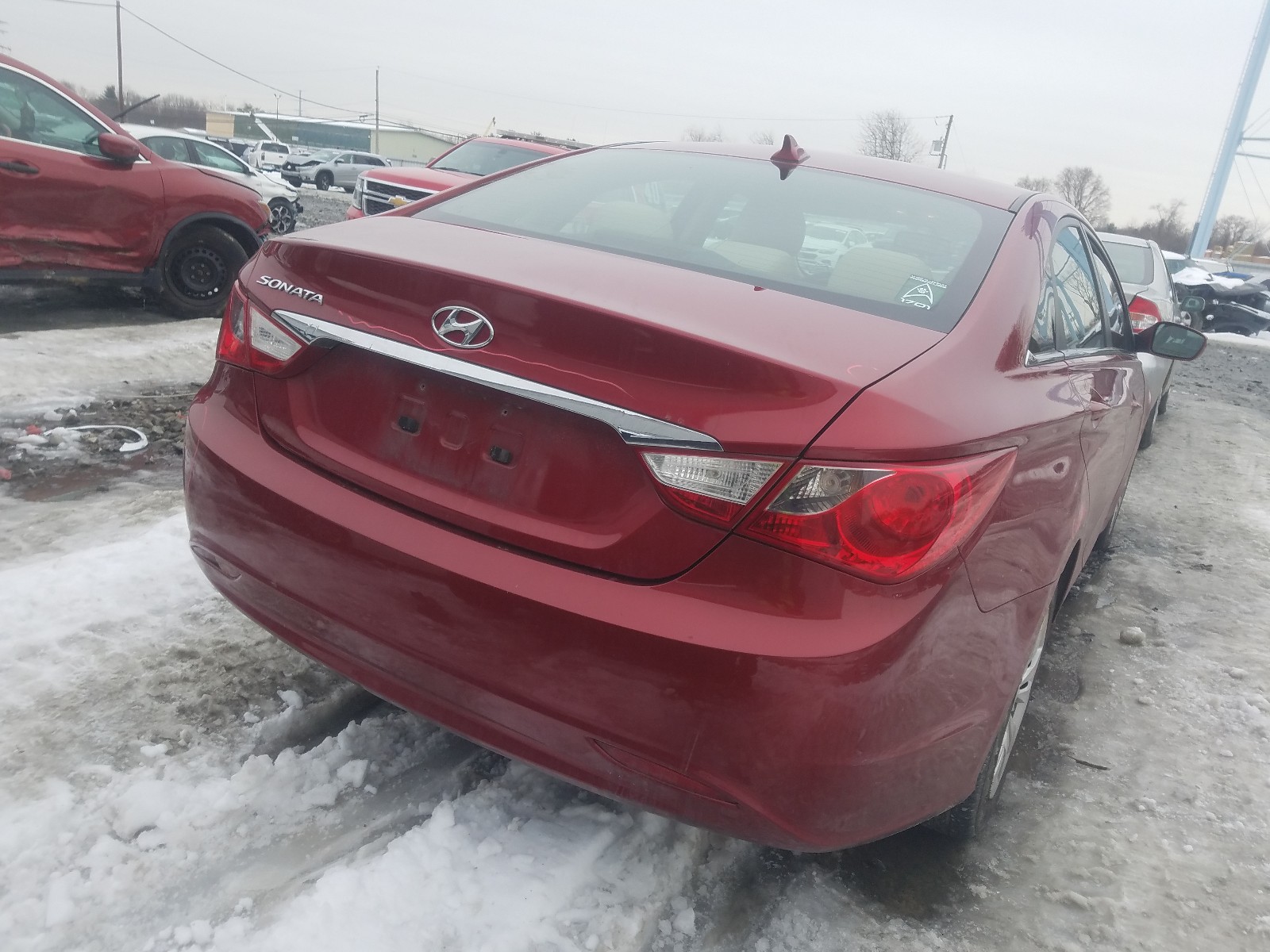 Photo 3 VIN: 5NPEB4ACXCH356365 - HYUNDAI SONATA GLS 