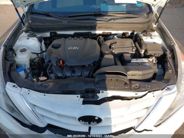 Photo 9 VIN: 5NPEB4ACXCH364918 - HYUNDAI SONATA 