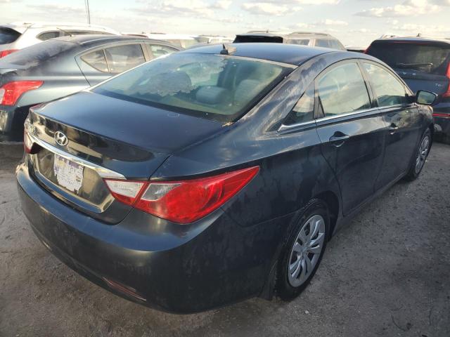 Photo 3 VIN: 5NPEB4ACXCH375434 - HYUNDAI SONATA GLS 