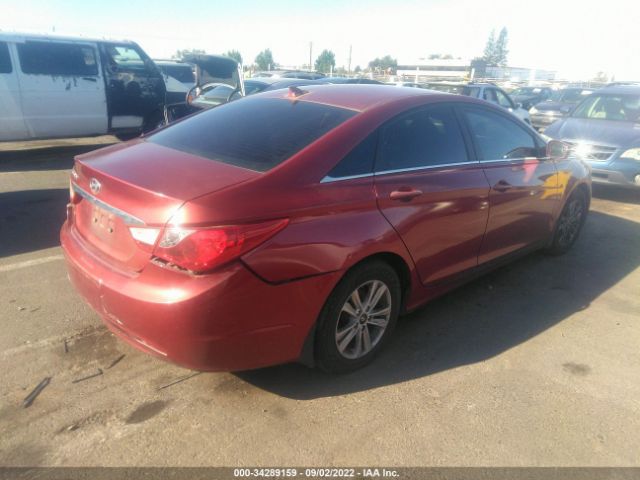 Photo 3 VIN: 5NPEB4ACXCH388684 - HYUNDAI SONATA 