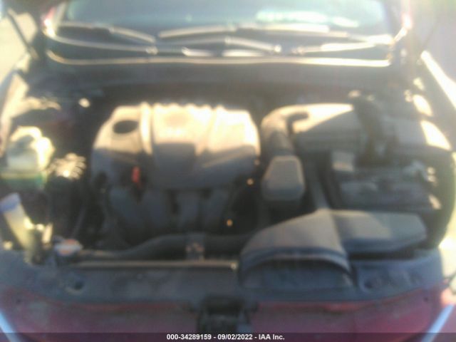 Photo 9 VIN: 5NPEB4ACXCH388684 - HYUNDAI SONATA 