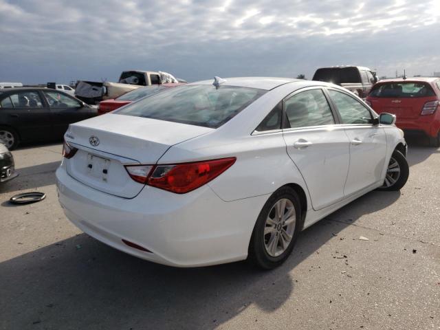 Photo 3 VIN: 5NPEB4ACXCH391844 - HYUNDAI SONATA GLS 