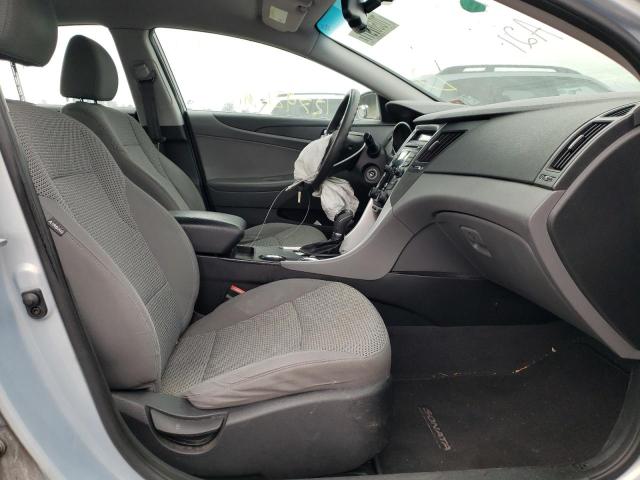 Photo 4 VIN: 5NPEB4ACXCH392430 - HYUNDAI SONATA GLS 