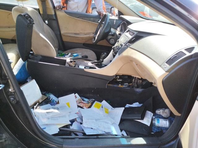 Photo 4 VIN: 5NPEB4ACXCH412479 - HYUNDAI SONATA GLS 