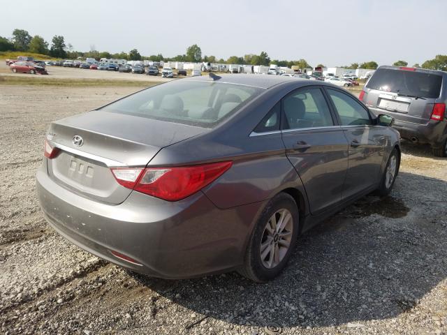 Photo 3 VIN: 5NPEB4ACXCH413504 - HYUNDAI SONATA GLS 