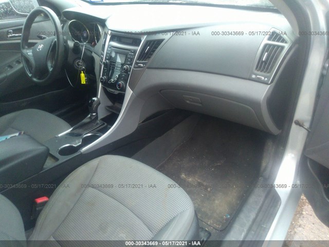 Photo 4 VIN: 5NPEB4ACXCH416144 - HYUNDAI SONATA 