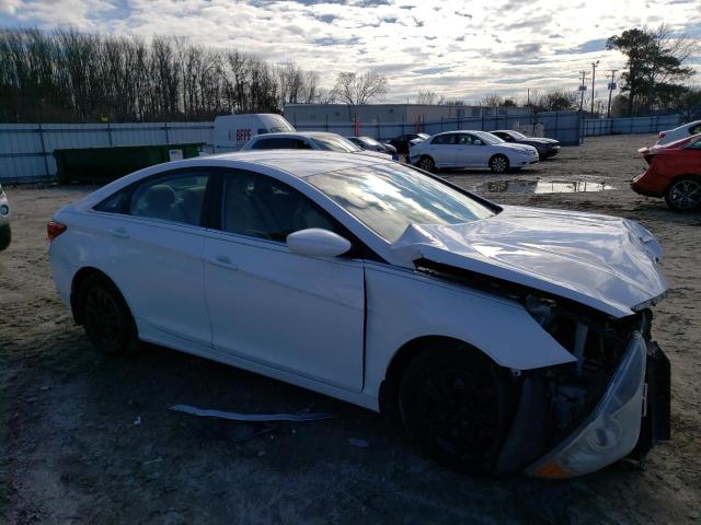 Photo 3 VIN: 5NPEB4ACXCH417469 - HYUNDAI SONATA GLS 