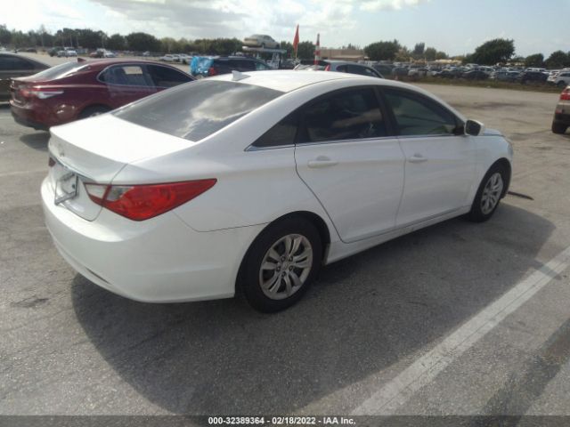 Photo 3 VIN: 5NPEB4ACXCH420789 - HYUNDAI SONATA 