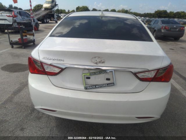 Photo 5 VIN: 5NPEB4ACXCH420789 - HYUNDAI SONATA 