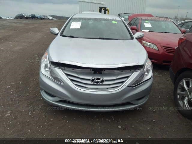 Photo 5 VIN: 5NPEB4ACXCH448818 - HYUNDAI SONATA 