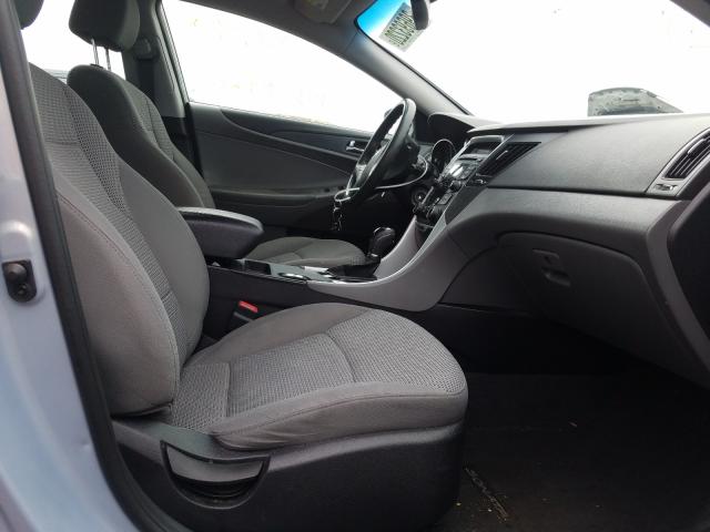 Photo 4 VIN: 5NPEB4ACXCH449399 - HYUNDAI SONATA GLS 