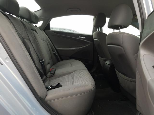 Photo 5 VIN: 5NPEB4ACXCH449399 - HYUNDAI SONATA GLS 