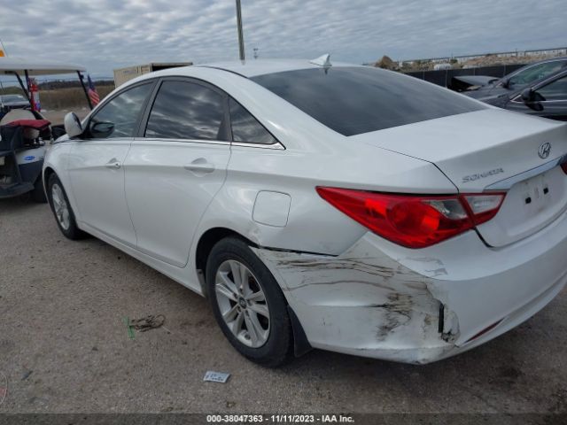 Photo 5 VIN: 5NPEB4ACXCH450584 - HYUNDAI SONATA 