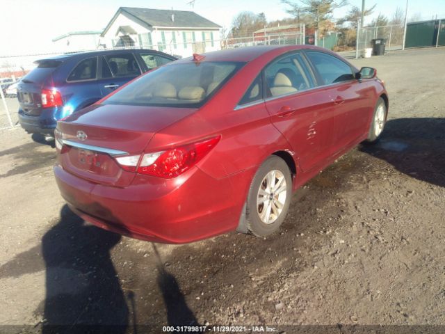 Photo 3 VIN: 5NPEB4ACXCH478837 - HYUNDAI SONATA 