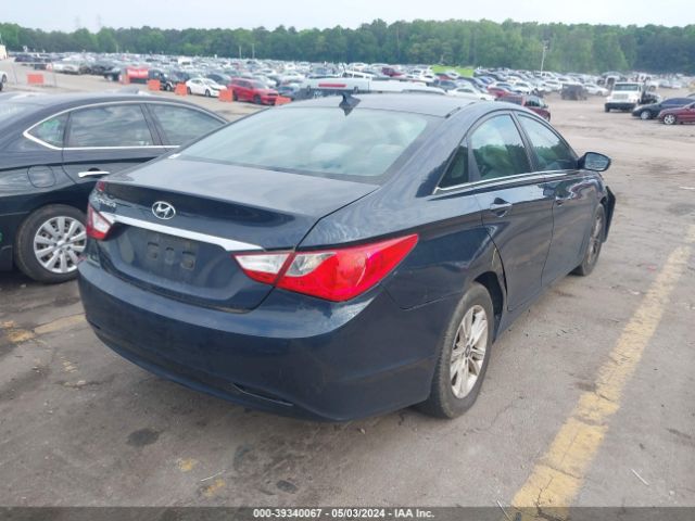 Photo 3 VIN: 5NPEB4ACXCH481849 - HYUNDAI SONATA 