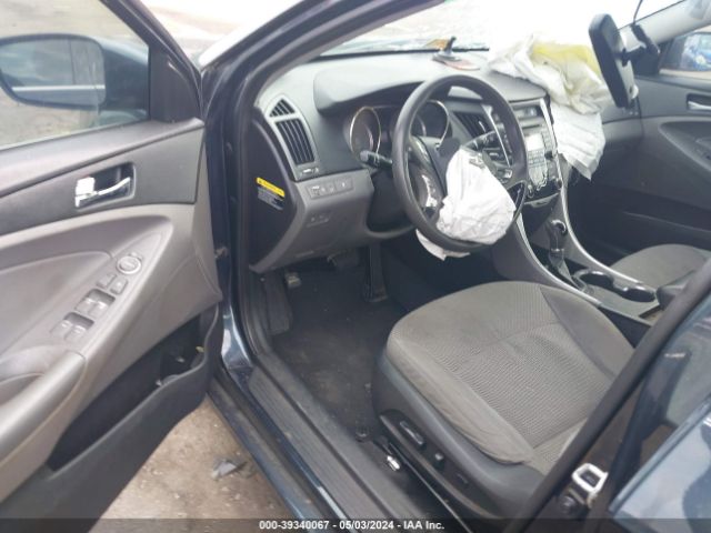 Photo 4 VIN: 5NPEB4ACXCH481849 - HYUNDAI SONATA 