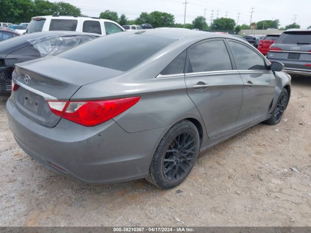 Photo 3 VIN: 5NPEB4ACXCH486839 - HYUNDAI SONATA 