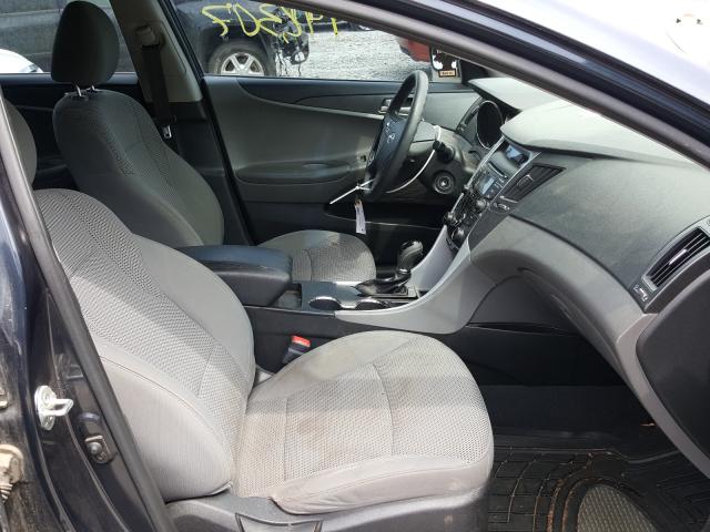 Photo 4 VIN: 5NPEB4ACXCH487098 - HYUNDAI SONATA GLS 