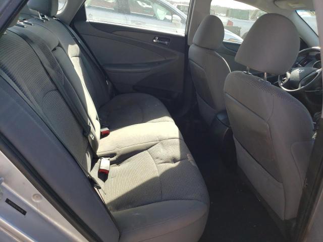 Photo 9 VIN: 5NPEB4ACXCH491491 - HYUNDAI SONATA GLS 