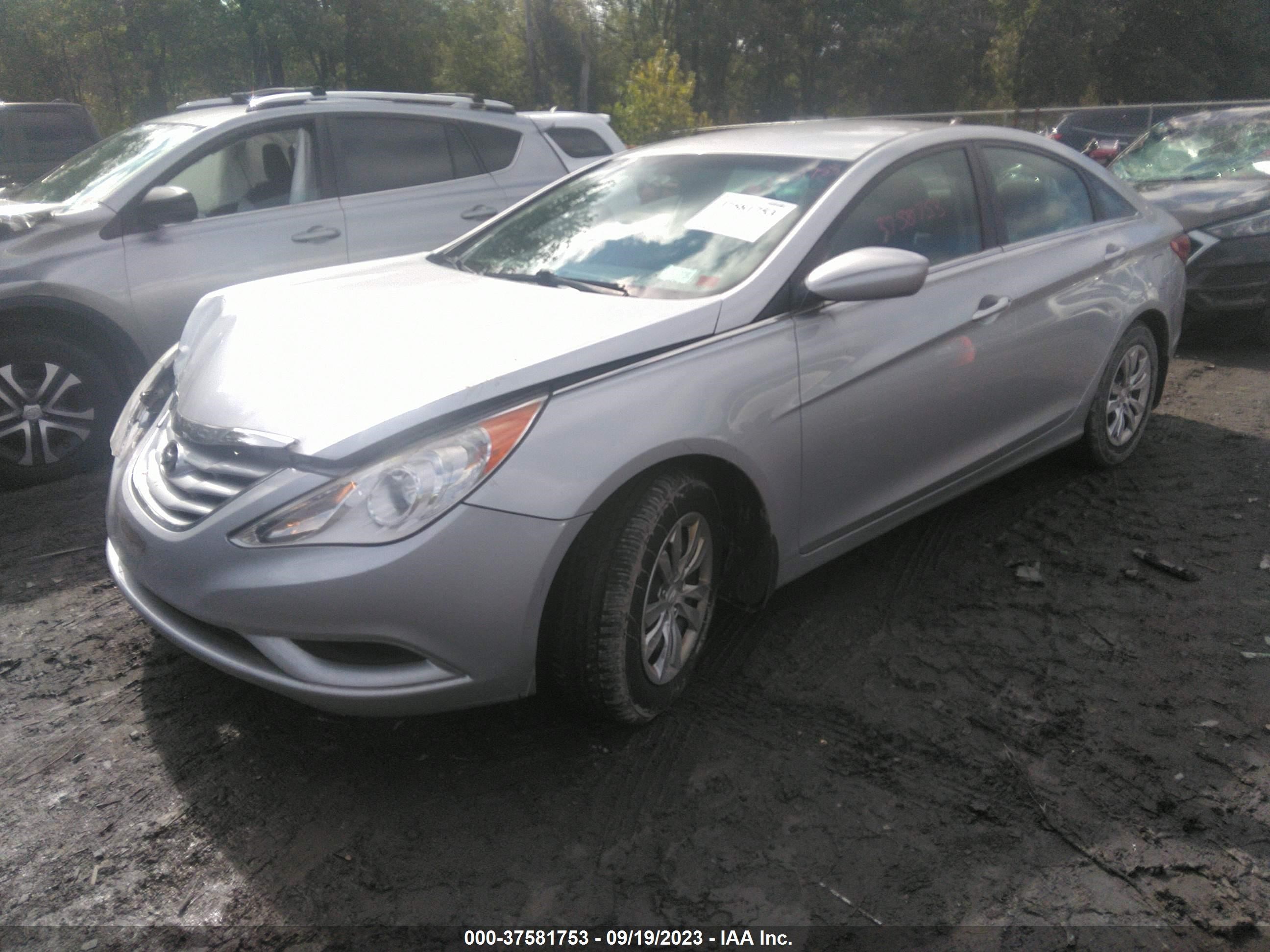 Photo 1 VIN: 5NPEB4ACXCH494102 - HYUNDAI SONATA 