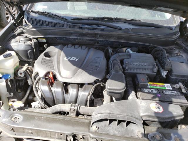 Photo 10 VIN: 5NPEB4ACXCH499459 - HYUNDAI SONATA GLS 