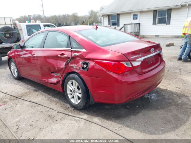 Photo 2 VIN: 5NPEB4ACXDH529111 - HYUNDAI SONATA 