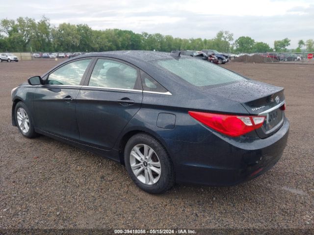 Photo 2 VIN: 5NPEB4ACXDH544143 - HYUNDAI SONATA 