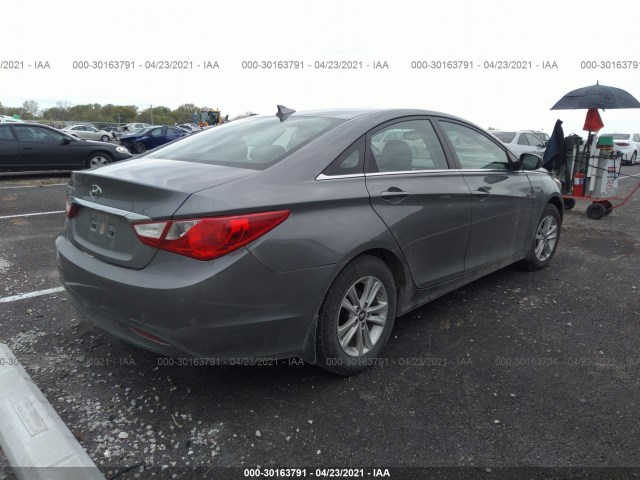 Photo 3 VIN: 5NPEB4ACXDH551092 - HYUNDAI SONATA 