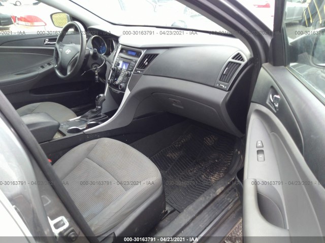 Photo 4 VIN: 5NPEB4ACXDH551092 - HYUNDAI SONATA 