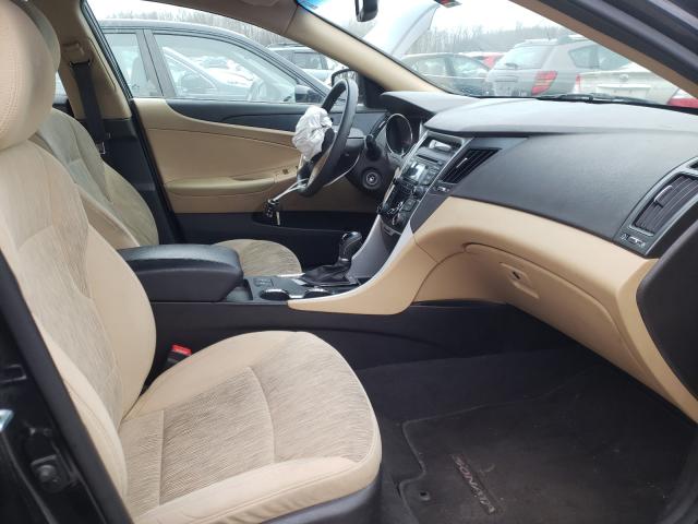 Photo 4 VIN: 5NPEB4ACXDH551416 - HYUNDAI SONATA SE 