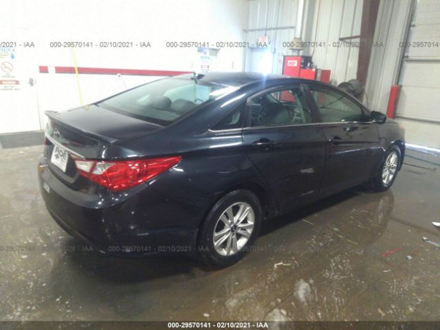 Photo 3 VIN: 5NPEB4ACXDH552890 - HYUNDAI SONATA 