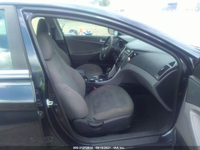 Photo 4 VIN: 5NPEB4ACXDH553747 - HYUNDAI SONATA 