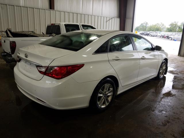 Photo 3 VIN: 5NPEB4ACXDH557796 - HYUNDAI SONATA 