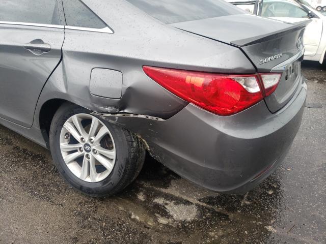 Photo 8 VIN: 5NPEB4ACXDH569463 - HYUNDAI SONATA GLS 