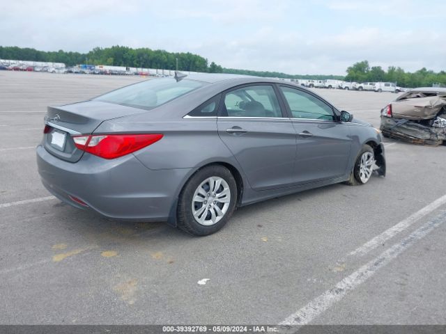 Photo 3 VIN: 5NPEB4ACXDH569785 - HYUNDAI SONATA 