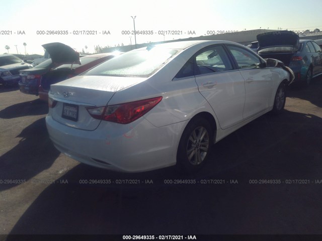 Photo 3 VIN: 5NPEB4ACXDH570418 - HYUNDAI SONATA 