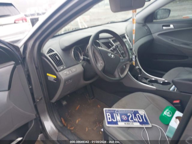 Photo 4 VIN: 5NPEB4ACXDH570645 - HYUNDAI SONATA 