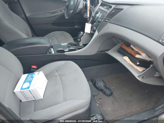 Photo 5 VIN: 5NPEB4ACXDH570645 - HYUNDAI SONATA 