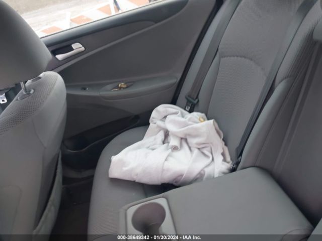 Photo 9 VIN: 5NPEB4ACXDH570645 - HYUNDAI SONATA 