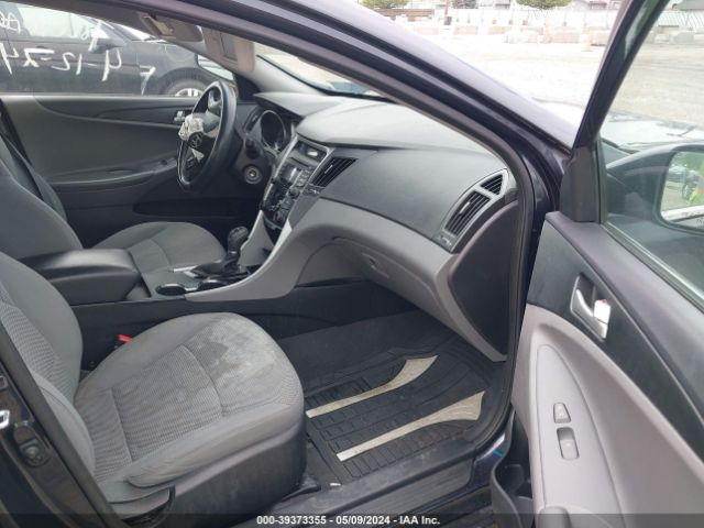 Photo 4 VIN: 5NPEB4ACXDH571598 - HYUNDAI SONATA 