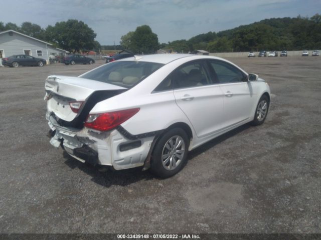 Photo 3 VIN: 5NPEB4ACXDH573416 - HYUNDAI SONATA 