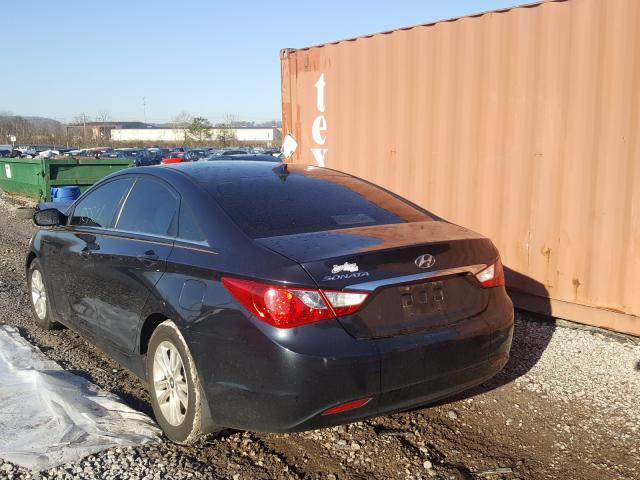 Photo 2 VIN: 5NPEB4ACXDH589325 - HYUNDAI SONATA GLS 