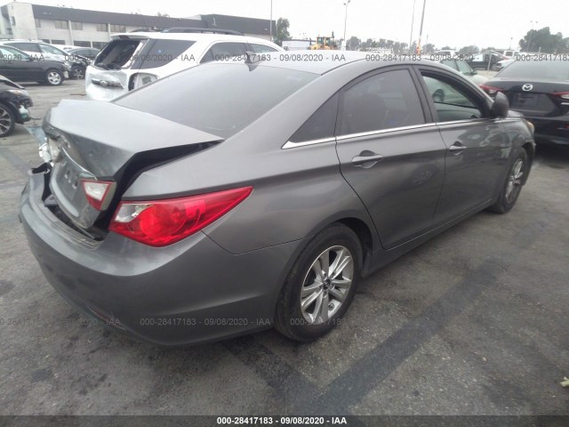 Photo 3 VIN: 5NPEB4ACXDH611453 - HYUNDAI SONATA 