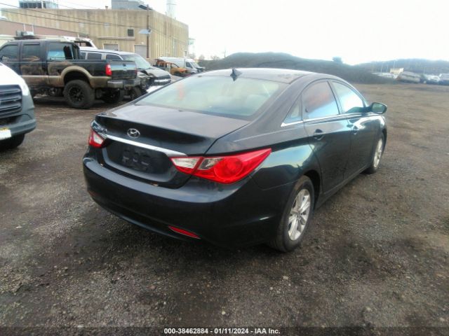 Photo 3 VIN: 5NPEB4ACXDH615843 - HYUNDAI SONATA 