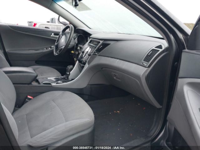 Photo 4 VIN: 5NPEB4ACXDH623053 - HYUNDAI SONATA 