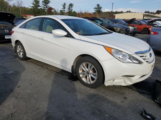 Photo 3 VIN: 5NPEB4ACXDH627832 - HYUNDAI SONATA GLS 