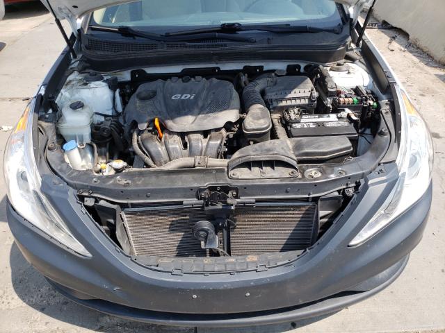 Photo 6 VIN: 5NPEB4ACXDH634733 - HYUNDAI SONATA GLS 