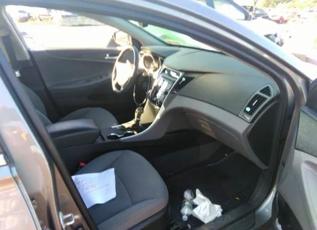 Photo 4 VIN: 5NPEB4ACXDH648955 - HYUNDAI SONATA 